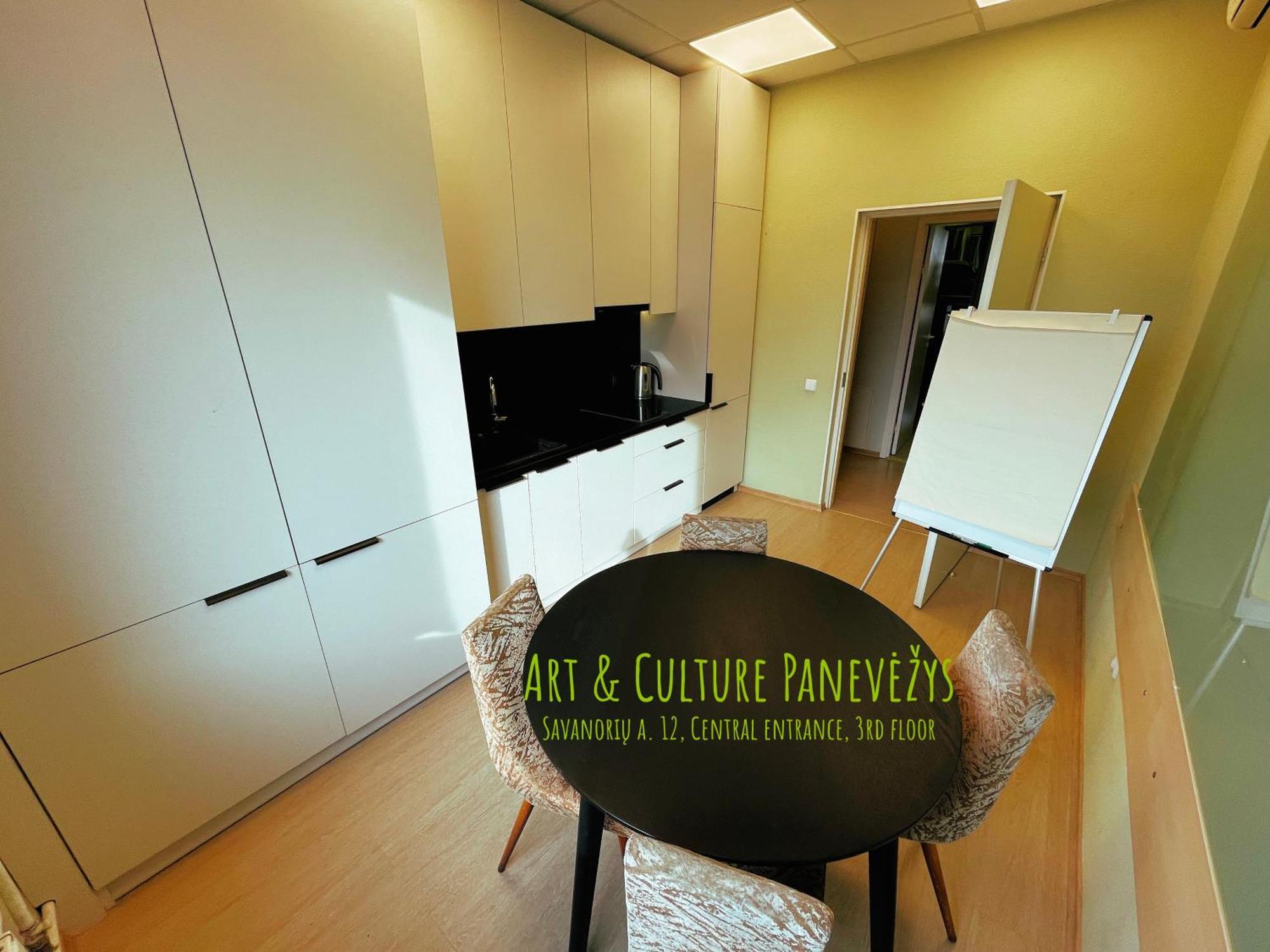 Art & Culture Panevezys Hostel Екстериор снимка